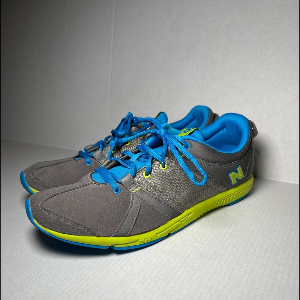 Womens New Balance Running Shoe Size 7